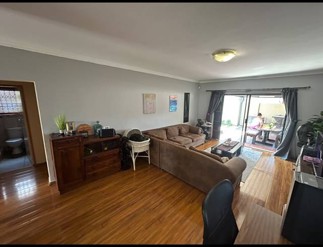 2 BEDROOM HOUSE FOR SALE IN MELODIE